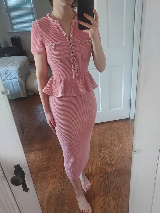 Self-Portrait Dresses & Skirts - SELF-PORTRAIT Pink Peplum Knit Midi Dress